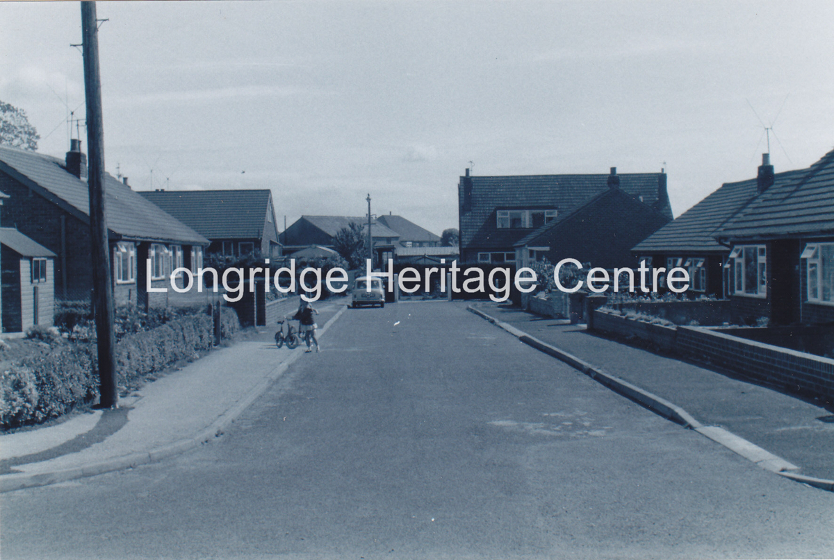 612C - Towneley Road - Looking towards footpath to Fleet Steet - 1970